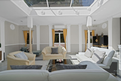 10 Bedroom Detached Villa in Hacienda Las Chapas