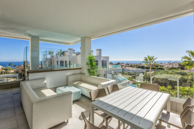 2 Bedroom Middle Floor Apartment in Mijas Costa