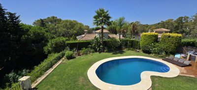 5 Bedroom Detached Villa in Calahonda - Image 3