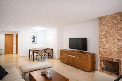 2 Bedroom Middle Floor Apartment in Guadalmina Alta - Image 4