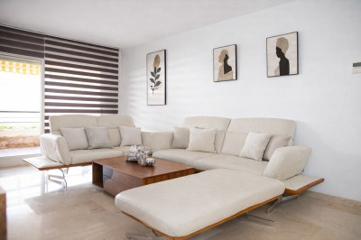 2 Bedroom Middle Floor Apartment in Guadalmina Alta - Image 5