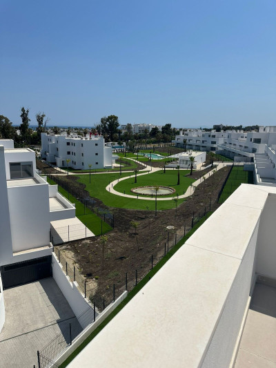 3 Bedroom Penthouse Duplex in Cancelada - Image 2