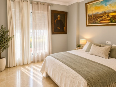2 Bedroom Middle Floor Apartment in Guadalmina Alta - Image 5