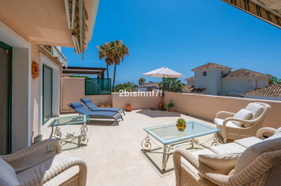 3 Bedroom Middle Floor Apartment in Elviria