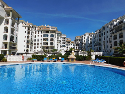 3 Bedroom Ground Floor Apartment in La Duquesa