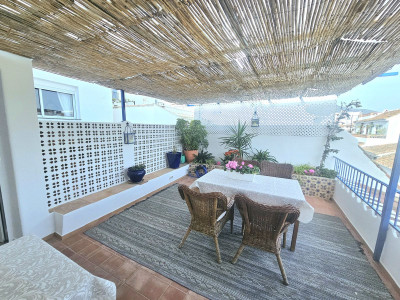2 Bedroom Semi-Detached House in Mijas - Image 3
