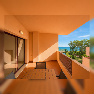 1 Bedroom Middle Floor Apartment in Manilva