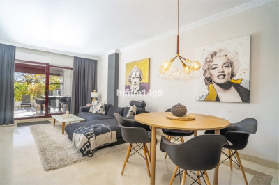 2 Bedroom Ground Floor Apartment in San Pedro de Alcántara - Image 1