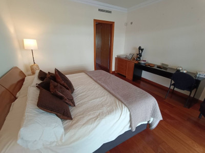 2 Bedroom Ground Floor Apartment in Puerto Banús - Image 3