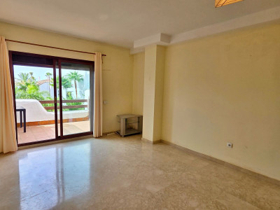 2 Bedroom Middle Floor Apartment in Costalita - Image 4