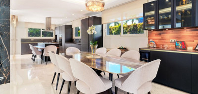 7 Bedroom Detached Villa in Nueva Andalucía - Image 5