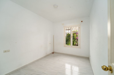 2 Bedroom Top Floor Apartment in Benamara - Image 5