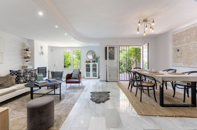 5 Bedroom Townhouse in The Golden Mile