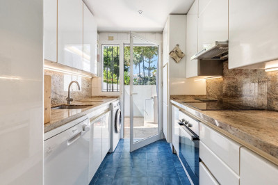 5 Bedroom Townhouse in The Golden Mile - Image 5