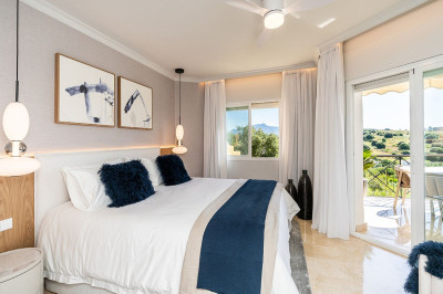 2 Bedroom Middle Floor Apartment in Bel Air - Image 3
