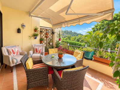 2 Bedroom Middle Floor Apartment in Los Arqueros - Image 1