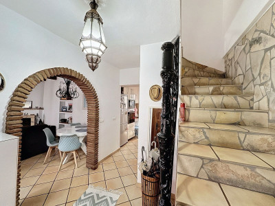 2 Bedroom Townhouse in Estepona - Image 1