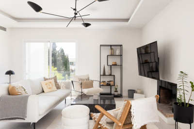 3 Bedroom Middle Floor Apartment in Nueva Andalucía - Image 3