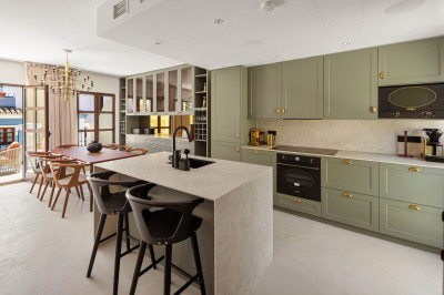 3 Bedroom Townhouse in The Golden Mile - Image 2