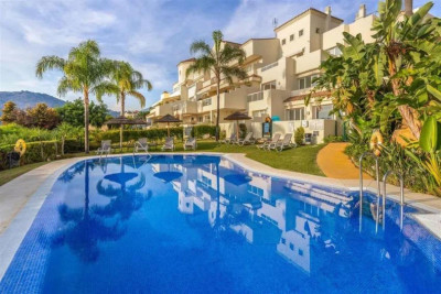 2 Bedroom Ground Floor Apartment in Benahavís