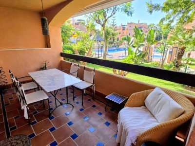 3 Bedroom Middle Floor Apartment in Estepona - Image 1