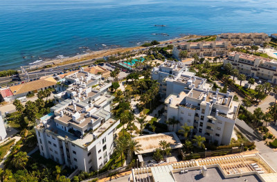 3 Bedroom Ground Floor Apartment in Mijas Costa - Image 1