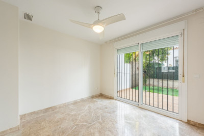 3 Bedroom Townhouse in Nueva Andalucía - Image 3