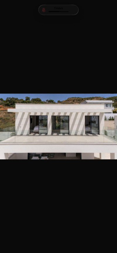 5 Bedroom Detached Villa in La Cala de Mijas - Image 4