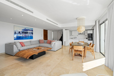 3 Bedroom Penthouse Duplex in Los Flamingos - Image 4