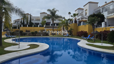 2 Bedroom Ground Floor Apartment in Nueva Andalucía