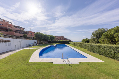 2 Bedroom Ground Floor Apartment in Casares - Image 1