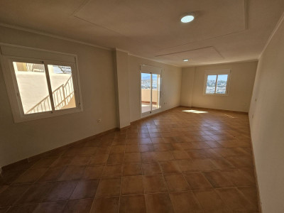 4 Bedroom Townhouse in La Cala de Mijas - Image 2