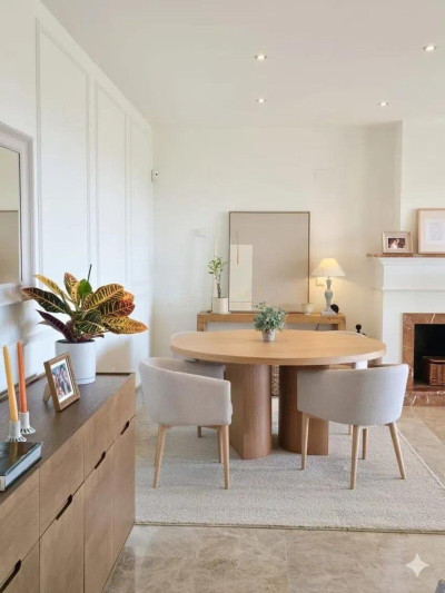 3 Bedroom Townhouse in Santa Clara - Image 2