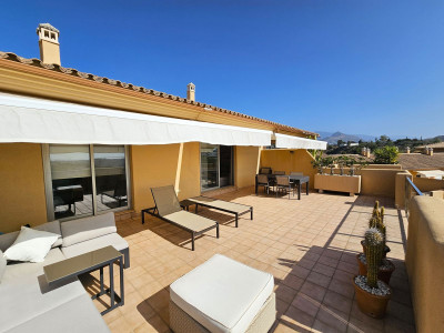 2 Bedroom Penthouse in Selwo - Image 2