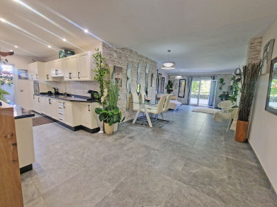 3 Bedroom Ground Floor Apartment in Calahonda - Image 3