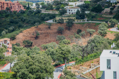 Residential Plot in La Mairena - Image 2