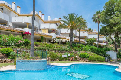 3 Bedroom Penthouse in Calahonda - Image 1