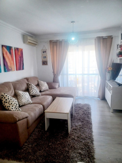 3 Bedroom Top Floor Apartment in Estepona - Image 1