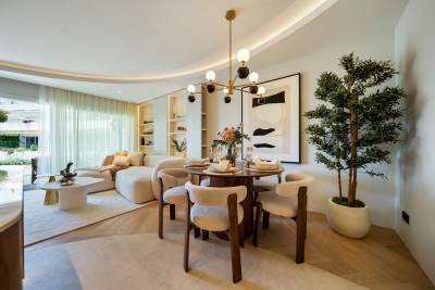 3 Bedroom Middle Floor Apartment in The Golden Mile - Image 1