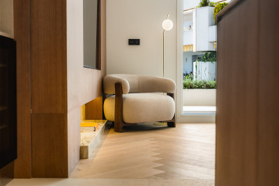 3 Bedroom Middle Floor Apartment in The Golden Mile - Image 5