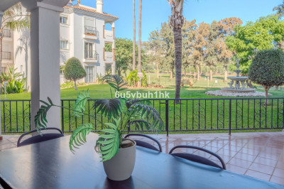 2 Bedroom Middle Floor Apartment in Mijas Golf - Image 1