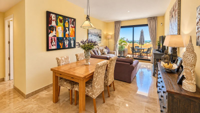 2 Bedroom Penthouse in La Duquesa - Image 3
