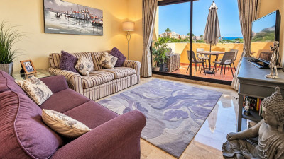2 Bedroom Penthouse in La Duquesa - Image 5