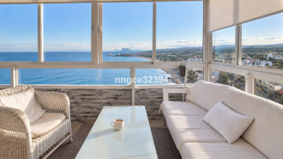 3 Bedroom Top Floor Apartment in Torreguadiaro - Image 5