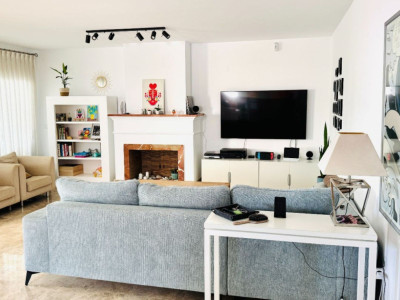 3 Bedroom Duplex in Marbella - Image 3