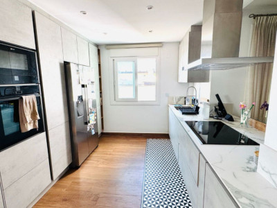 3 Bedroom Duplex in Marbella - Image 4