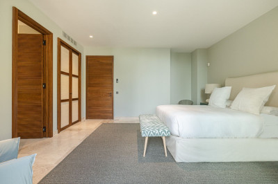 3 Bedroom Ground Floor Apartment in Casares - Image 3