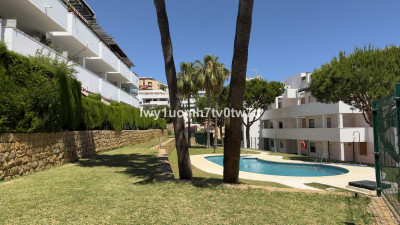 2 Bedroom Ground Floor Apartment in Riviera del Sol - Image 2