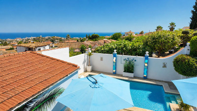 4 Bedroom Detached Villa in Benalmadena - Image 5