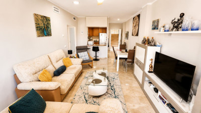 2 Bedroom Ground Floor Apartment in Manilva - Image 3